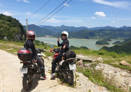 Viaje en Moto de Hanoi – Ninh Binh a Pu Luong y Mai Chau